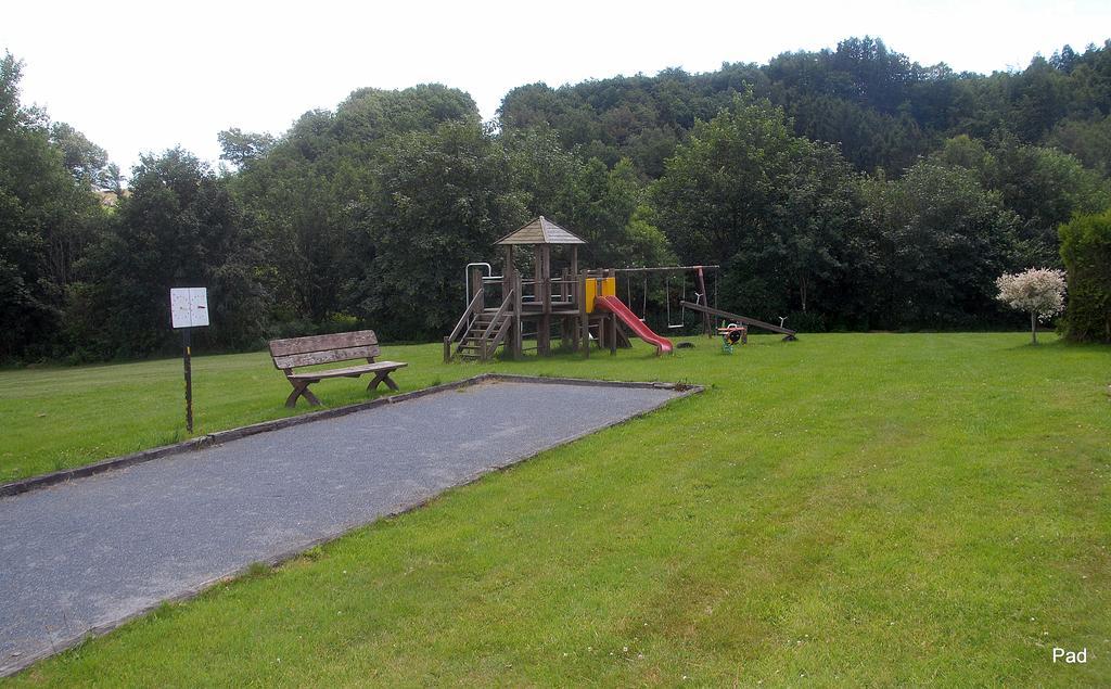 La Cle Des Champs Villa Bertogne Bagian luar foto