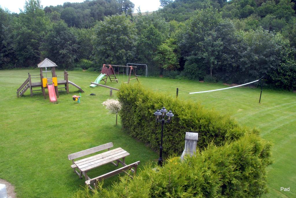 La Cle Des Champs Villa Bertogne Bagian luar foto
